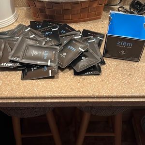 Velovita Zlem, Red Velvet flavor